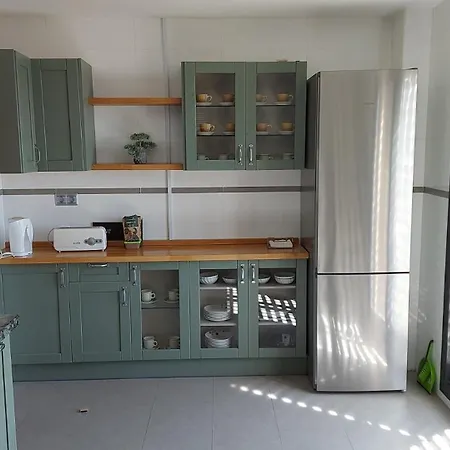 Ideal House To Get To Know *