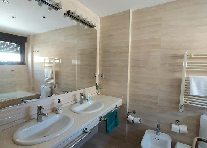Ideal House To Get To Know Granada