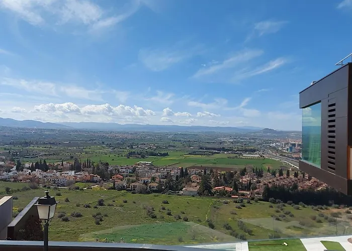 Ideal House To Get To Know Granada